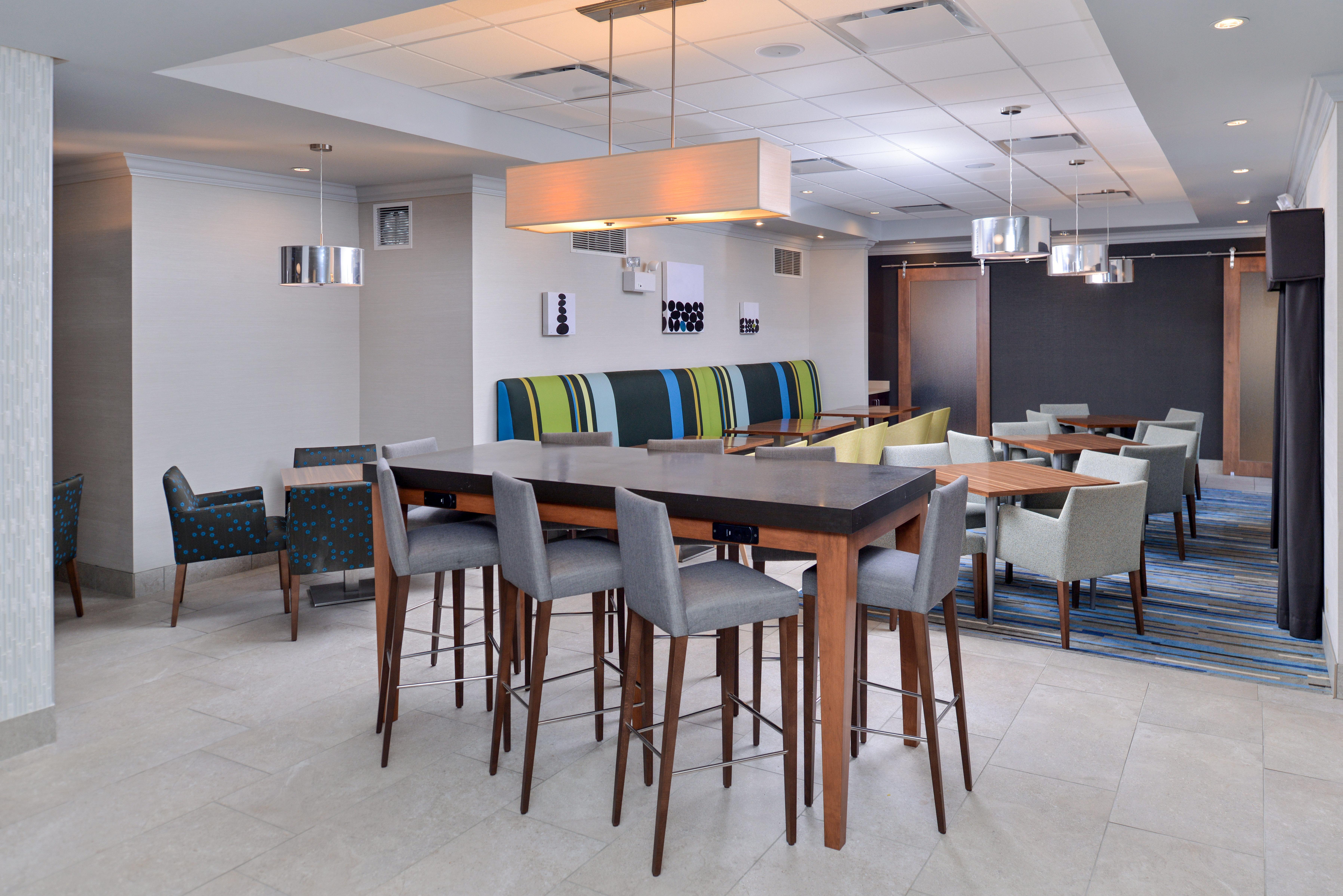Holiday Inn Express Hotel & Suites St. Louis West-O'Fallon By Ihg Exterior foto