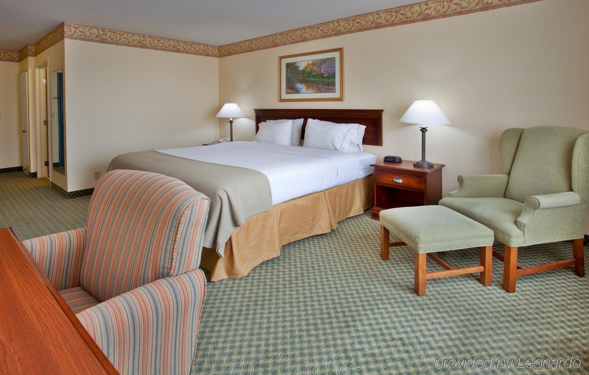 Holiday Inn Express Hotel & Suites St. Louis West-O'Fallon By Ihg Habitación foto